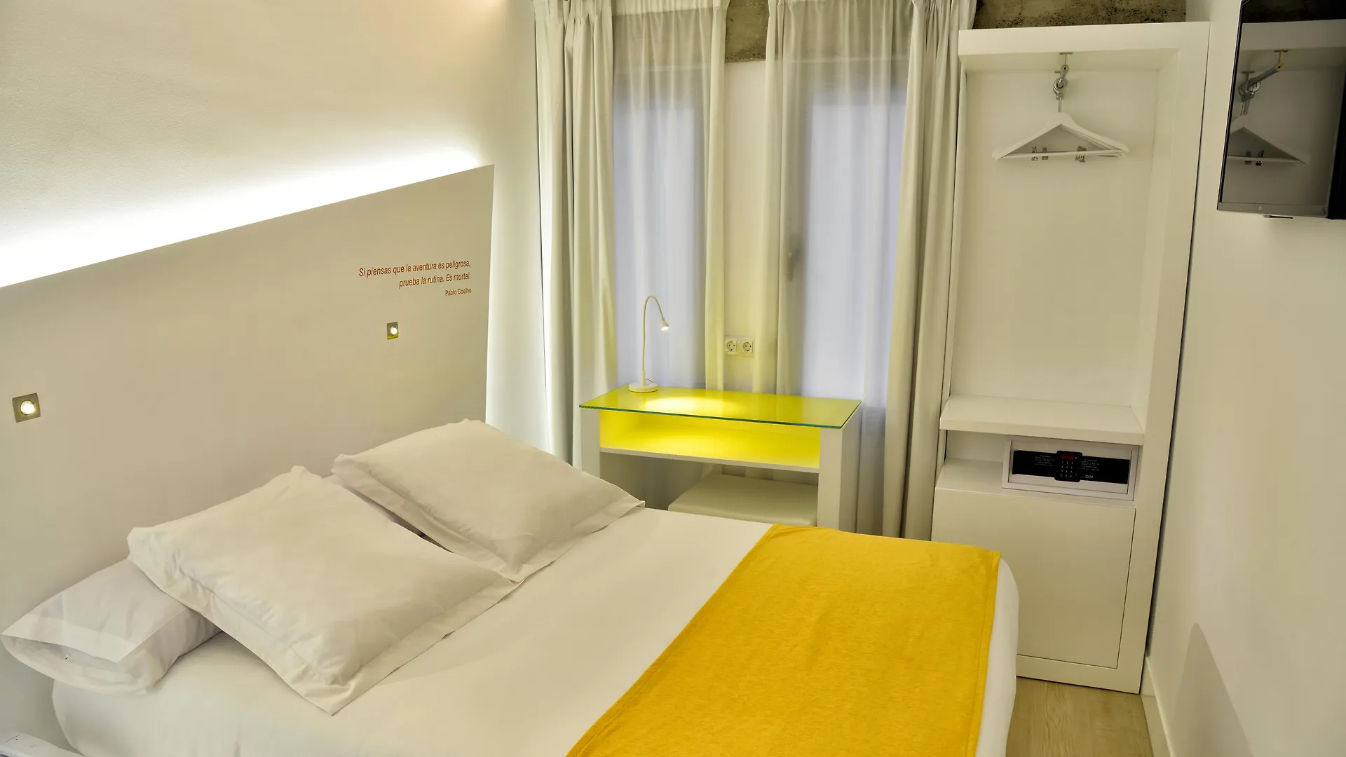 Atarazanas Malaga Boutique Hotel