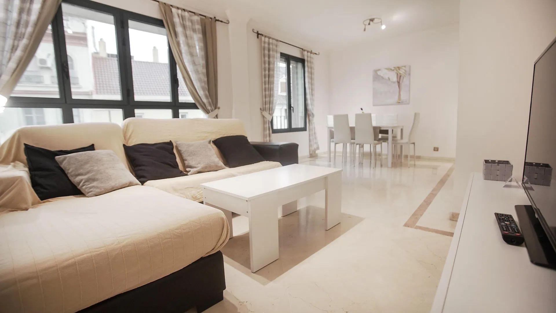 Atarazanas Malaga Boutique Hotel