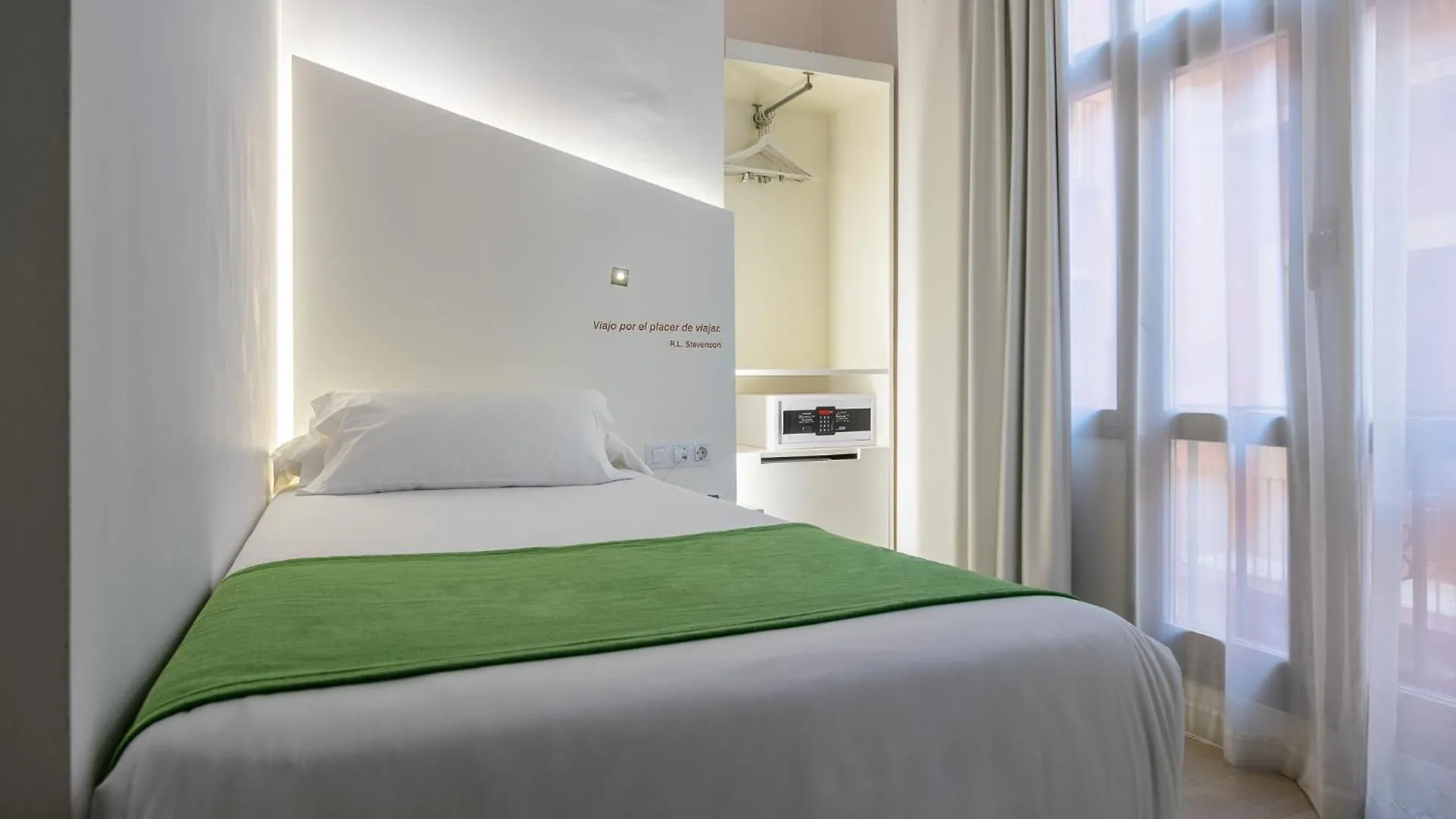 Atarazanas Malaga Boutique Hotel