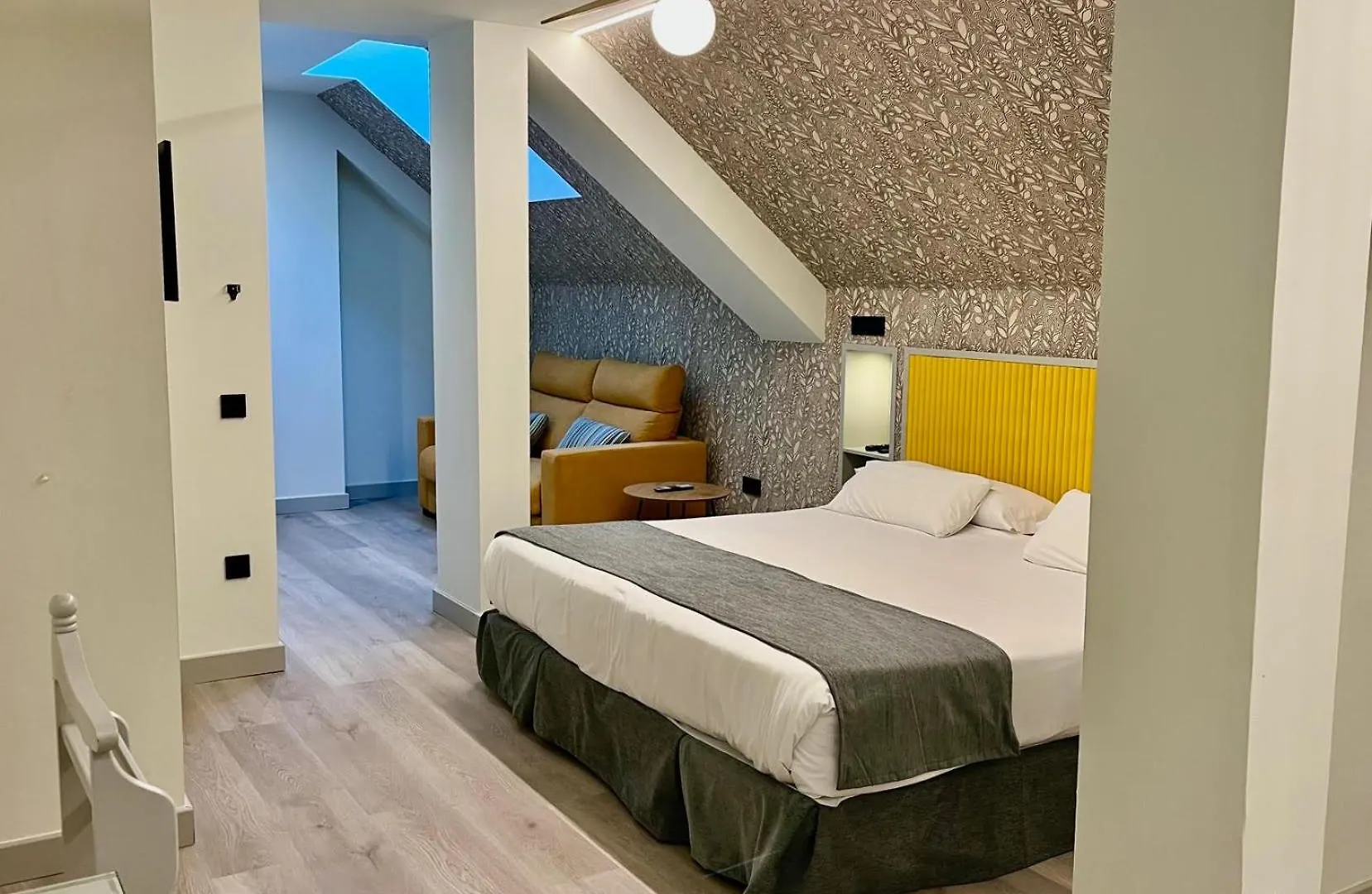 ***  Atarazanas Malaga Boutique Hotel ספרד