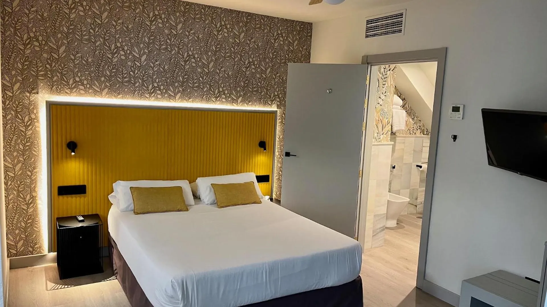 Atarazanas Malaga Boutique Hotel 3*,  ספרד